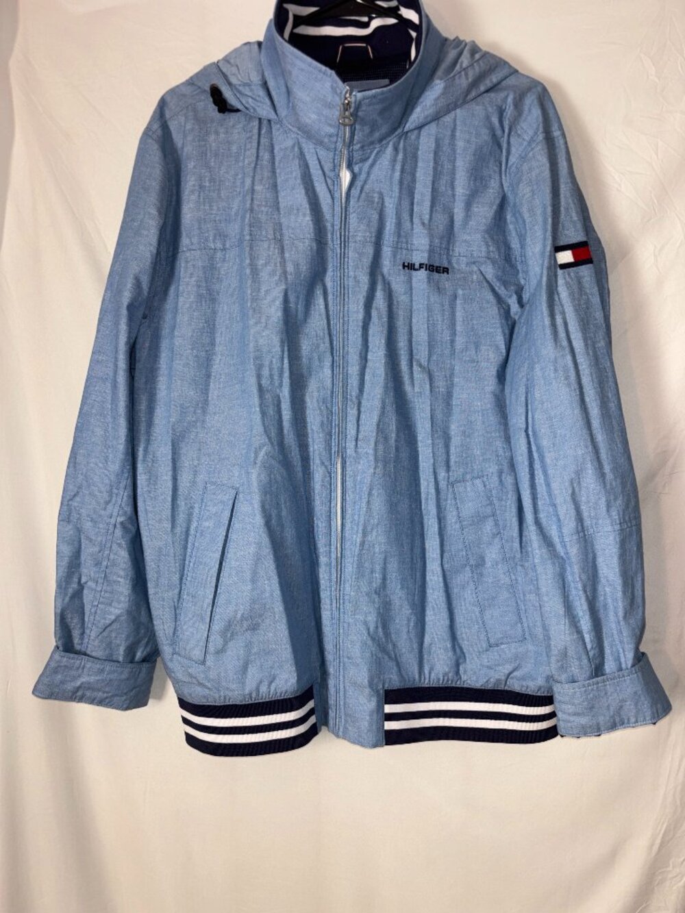 Tommy Hilfiger Light Blue Chambray Hooded Jacket Size Large